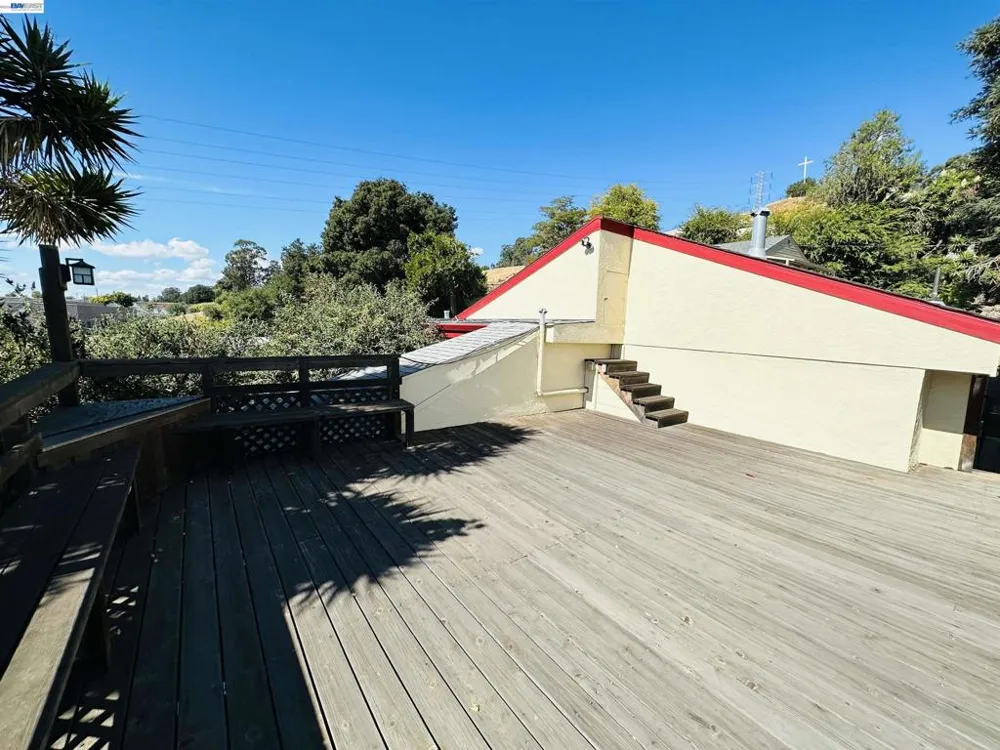 25132 DEL MAR AVE Hayward, CA 94542