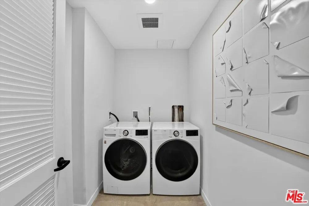 904 S New Hampshire Avenue #407 Los Angeles, CA 90006