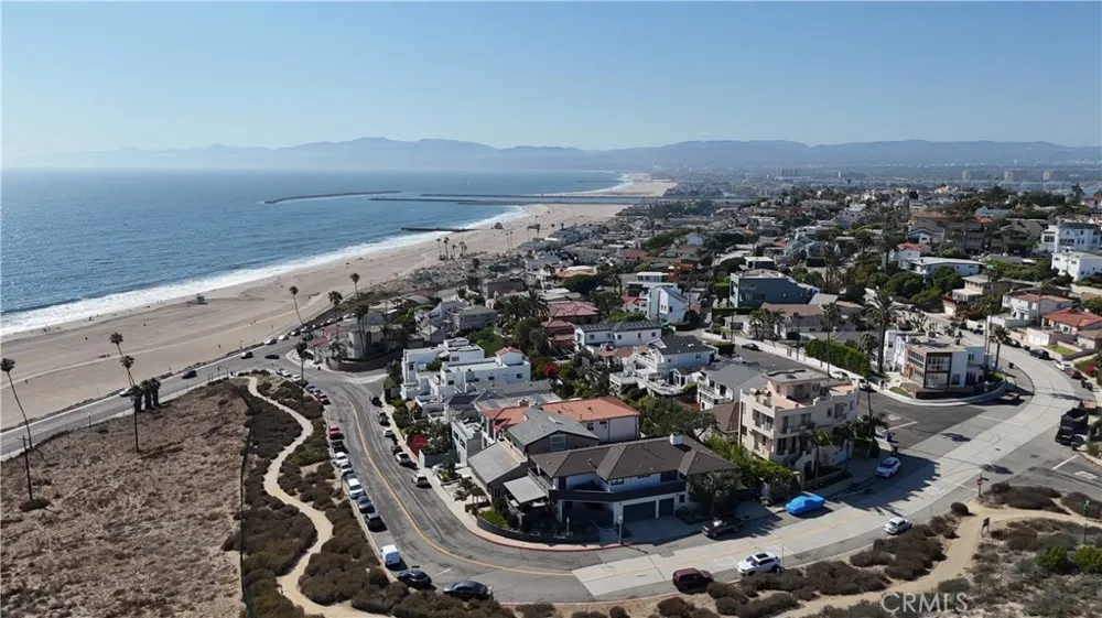 151 Napoleon Street Playa del Rey, CA 90293