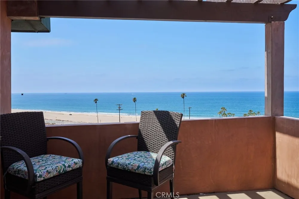 151 Napoleon Street Playa del Rey, CA 90293