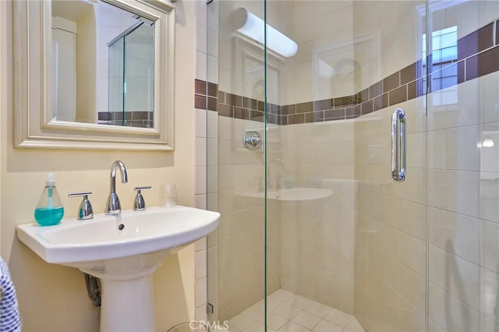 151 Napoleon Street Playa del Rey, CA 90293