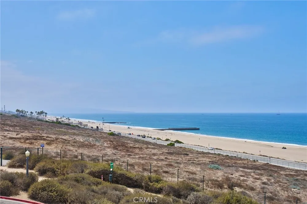 151 Napoleon Street Playa del Rey, CA 90293