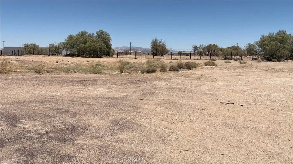 30819 Athol Newberry Springs, CA 92365
