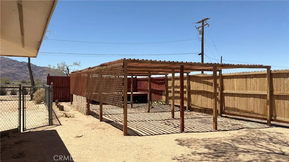 30819 Athol Newberry Springs, CA 92365