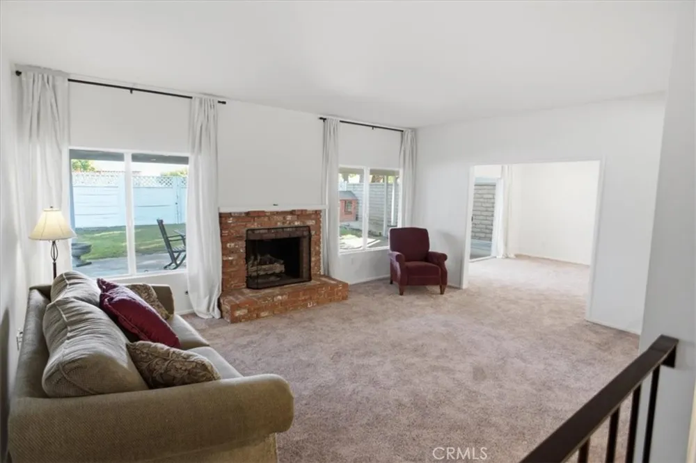 22220 Barbacoa Drive Saugus, CA 91350