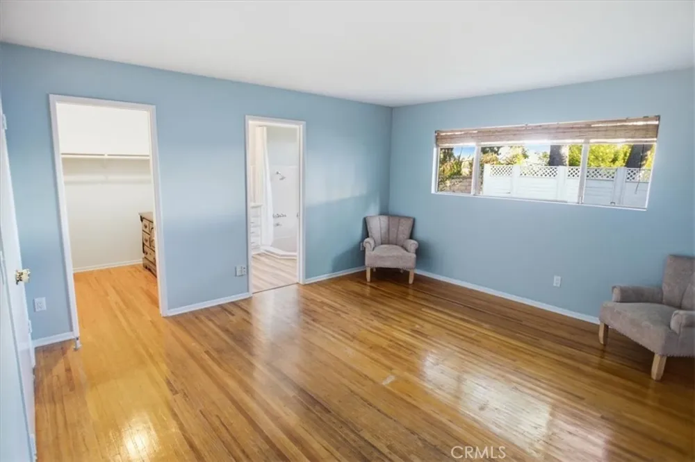 22220 Barbacoa Drive Saugus, CA 91350