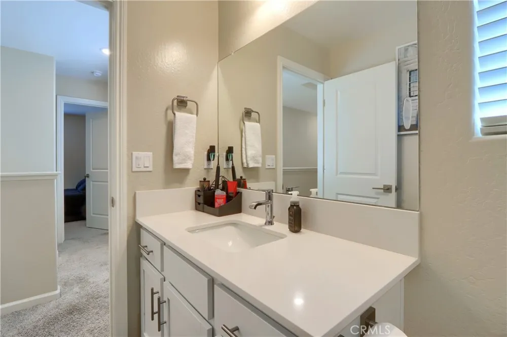 1108 W Encore Way W Madera, CA 93636