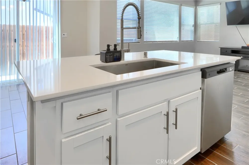 1108 W Encore Way W Madera, CA 93636