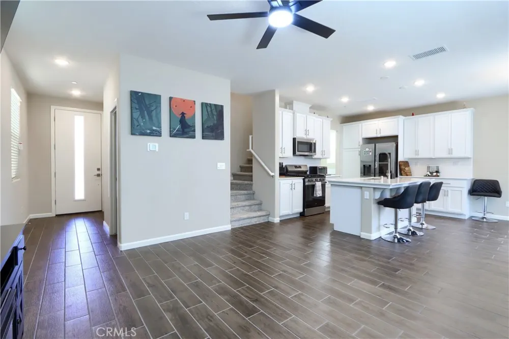 1108 W Encore Way W Madera, CA 93636