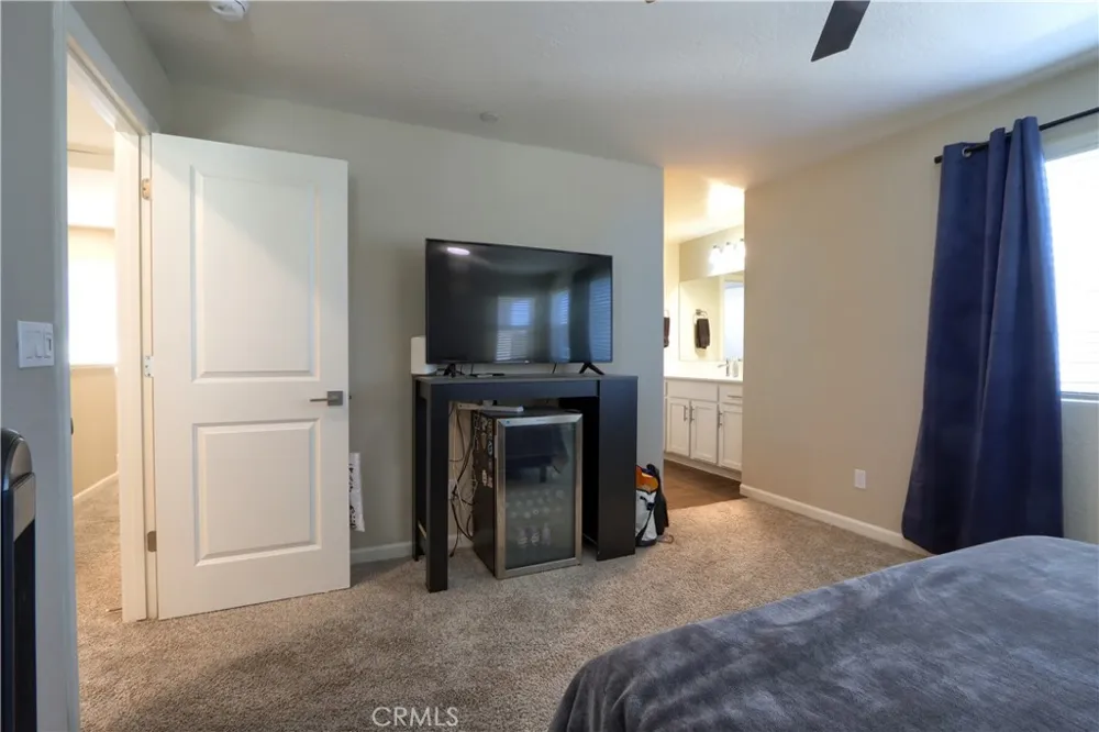 1108 W Encore Way W Madera, CA 93636