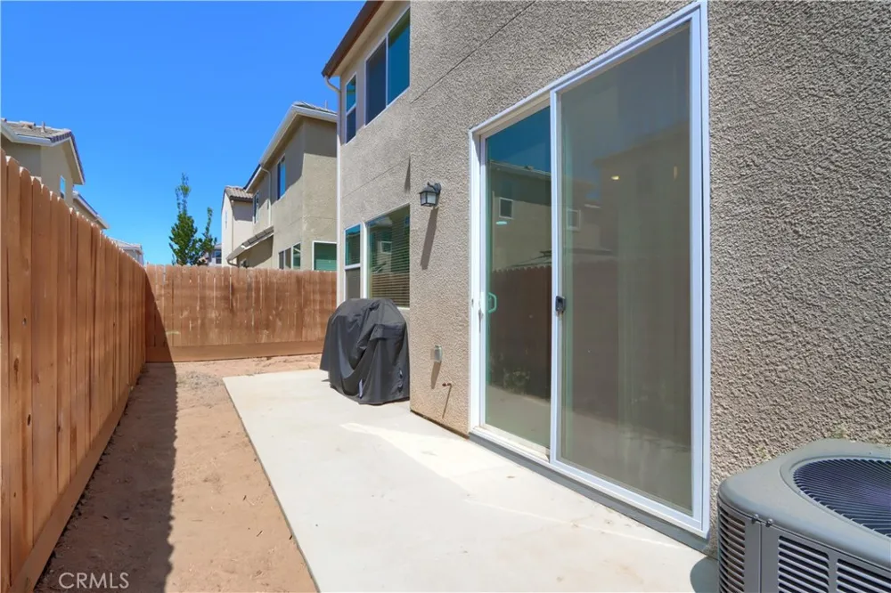 1108 W Encore Way W Madera, CA 93636