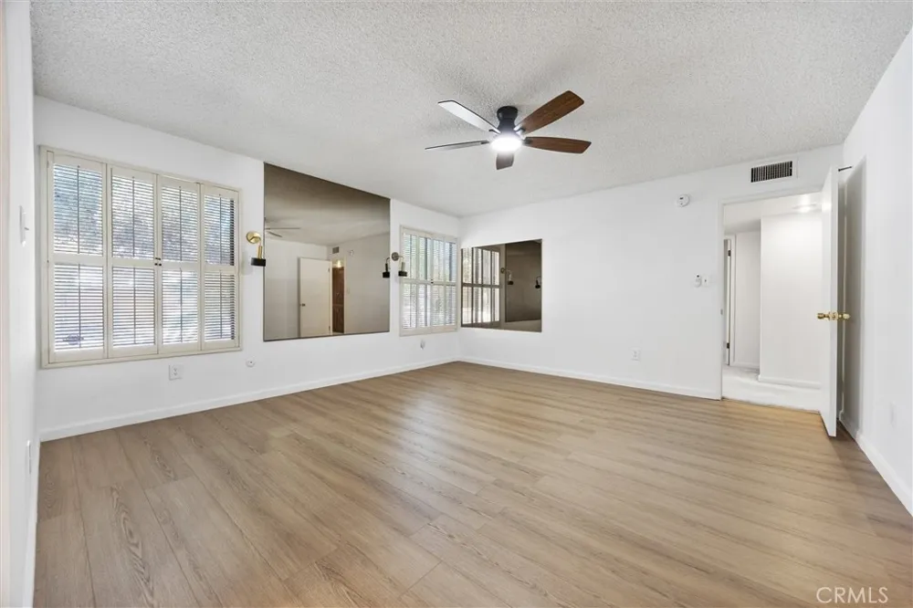 7611 De Colores Court Bakersfield, CA 93309