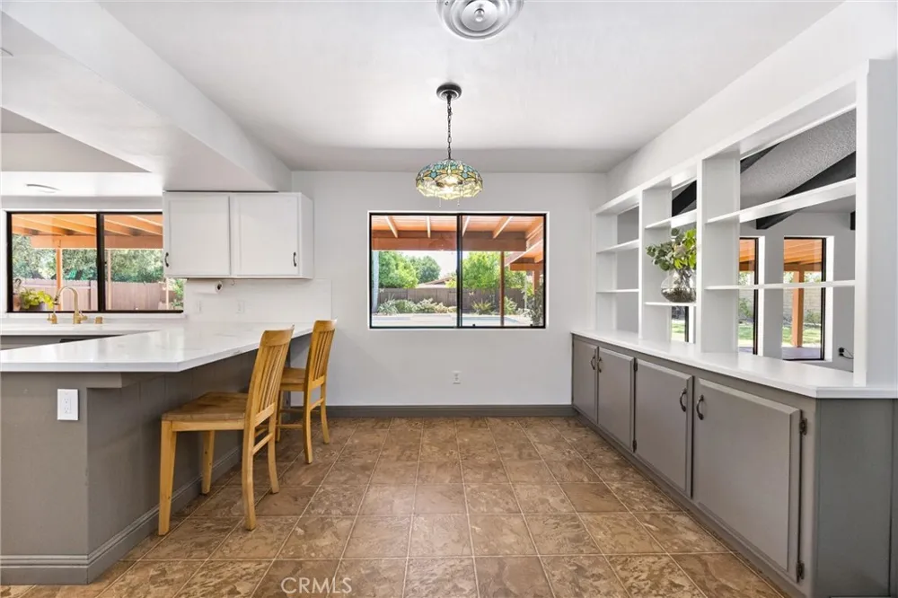 7611 De Colores Court Bakersfield, CA 93309