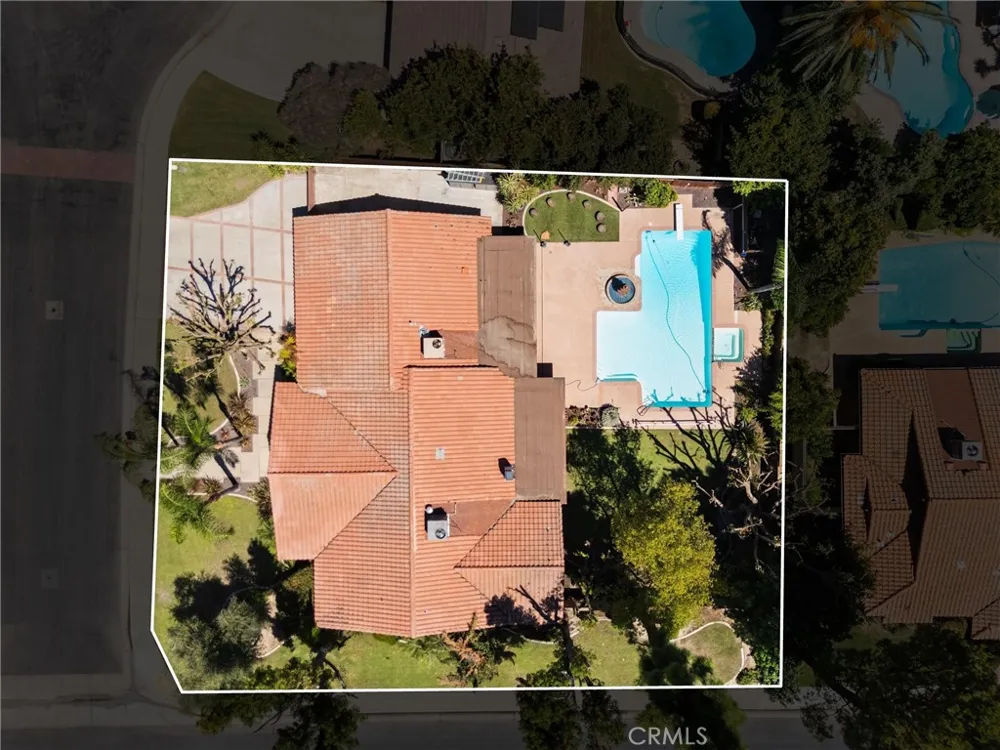 7611 De Colores Court Bakersfield, CA 93309