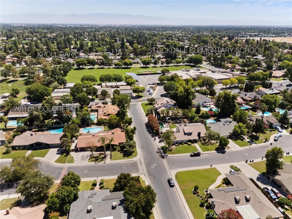 7611 De Colores Court Bakersfield, CA 93309