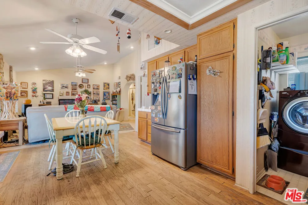 11734 Chisholm Court Agua Dulce, CA 91390