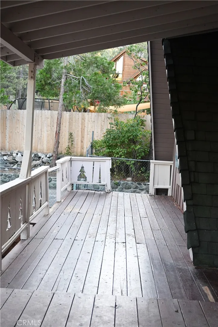 1628 Thrush Wrightwood, CA 92397