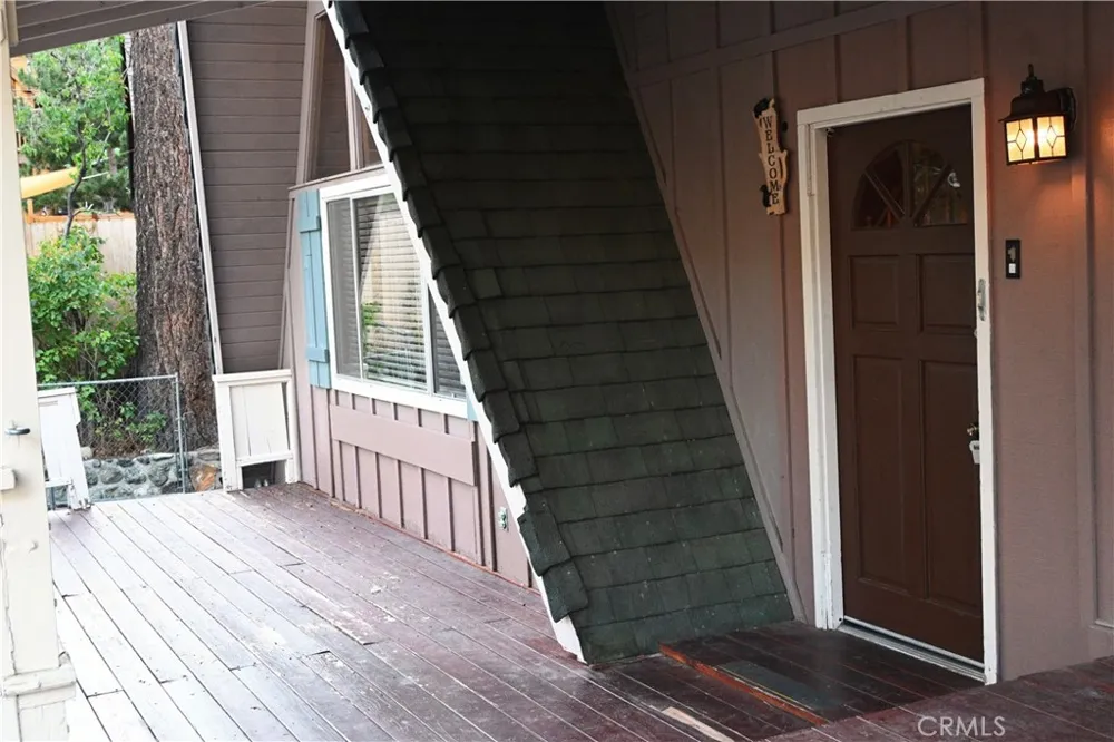 1628 Thrush Wrightwood, CA 92397