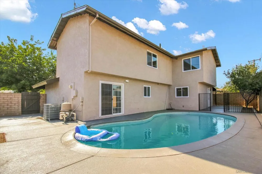 219 Ryan St Redlands, CA 92374