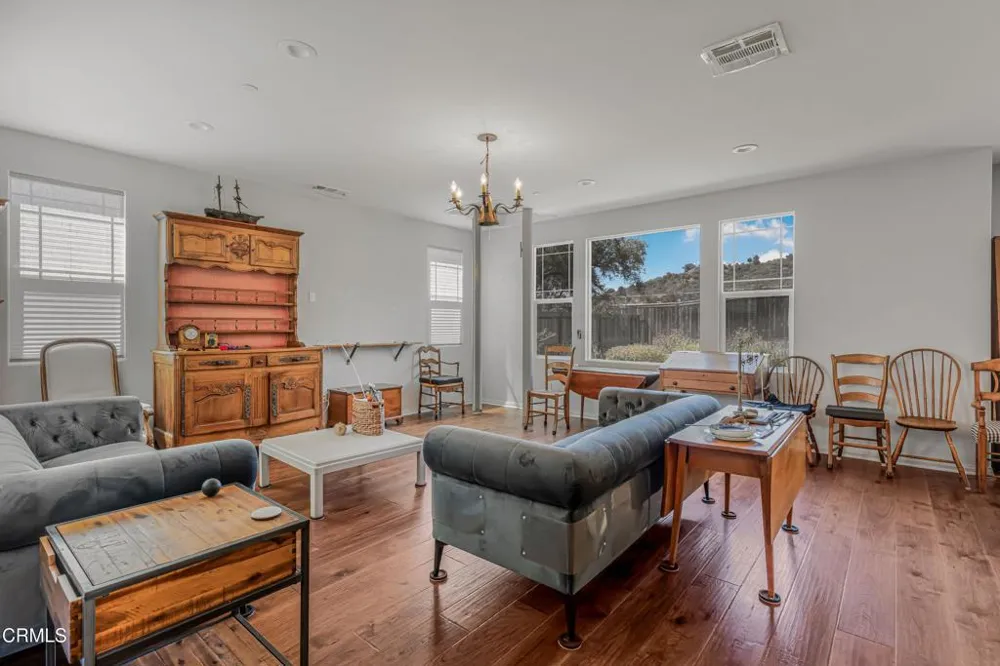 515 Alabama Street Ventura, CA 93001