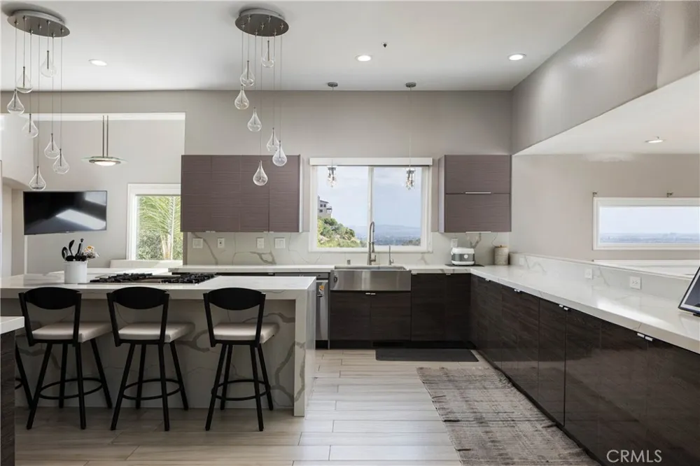 12286 Circula Panorama North Tustin, CA 92705