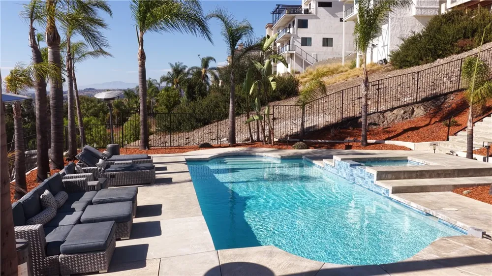 12286 Circula Panorama North Tustin, CA 92705