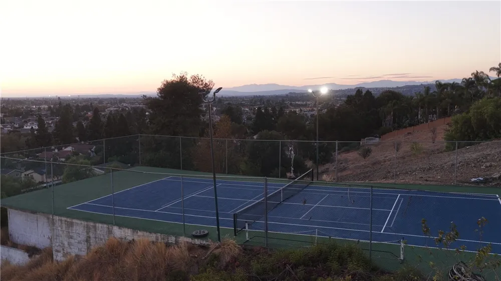 12286 Circula Panorama North Tustin, CA 92705