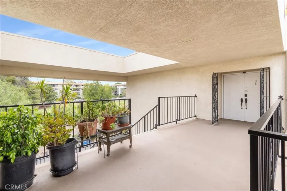 2391 Via Mariposa W #3E Laguna Woods, CA 92637