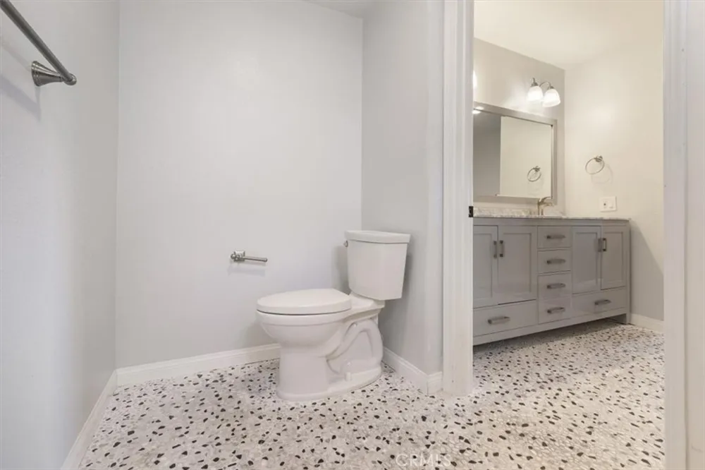 2391 Via Mariposa W #3E Laguna Woods, CA 92637