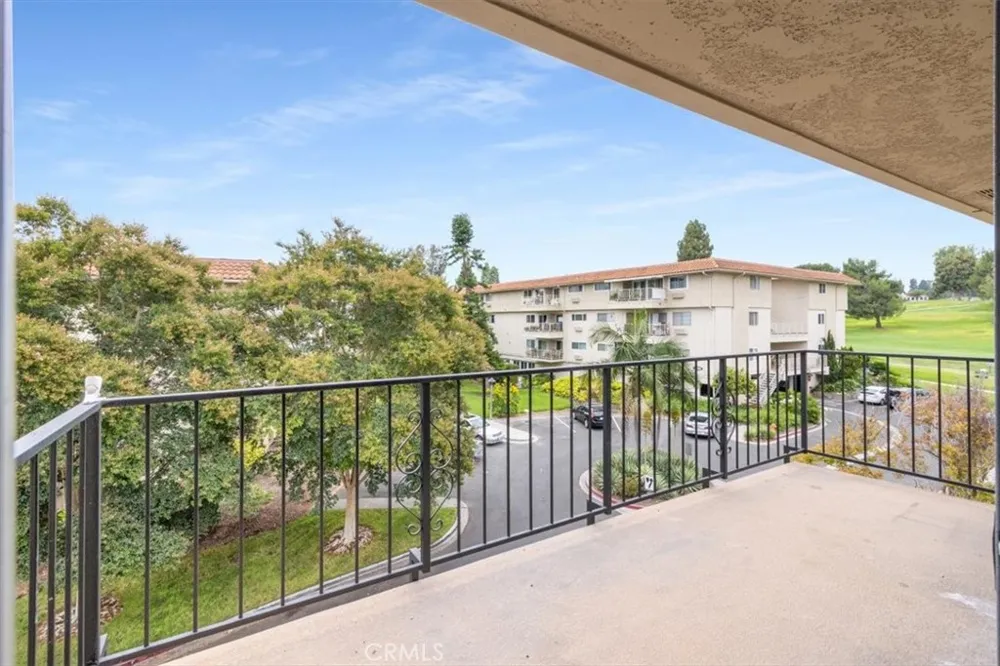 2391 Via Mariposa W #3E Laguna Woods, CA 92637