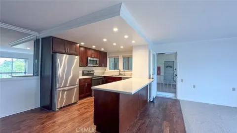 2227 Via Puerta