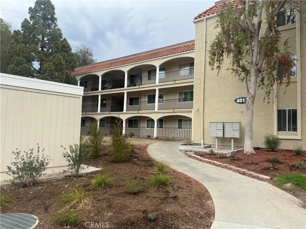 4013 Calle Sonora Oeste #1C Laguna Woods, CA 92637