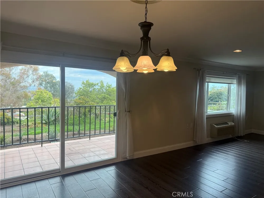 4013 Calle Sonora Oeste #1C Laguna Woods, CA 92637