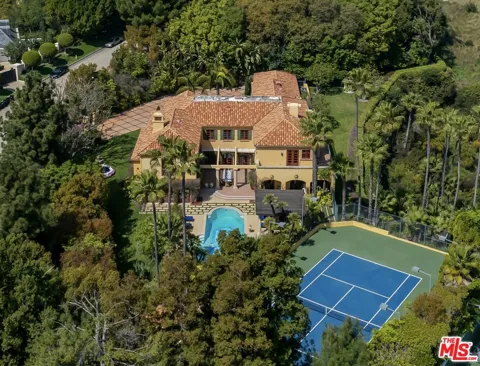 5 Beverly Parkway