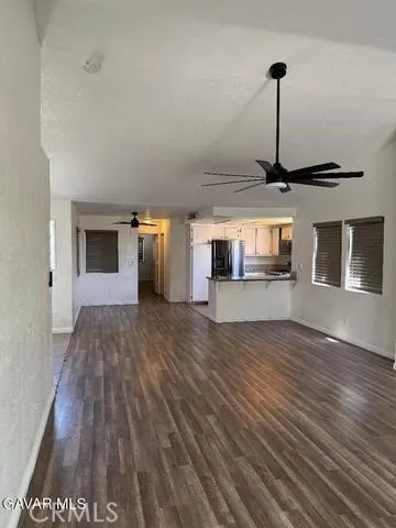 8924 Peach California City, CA 93505