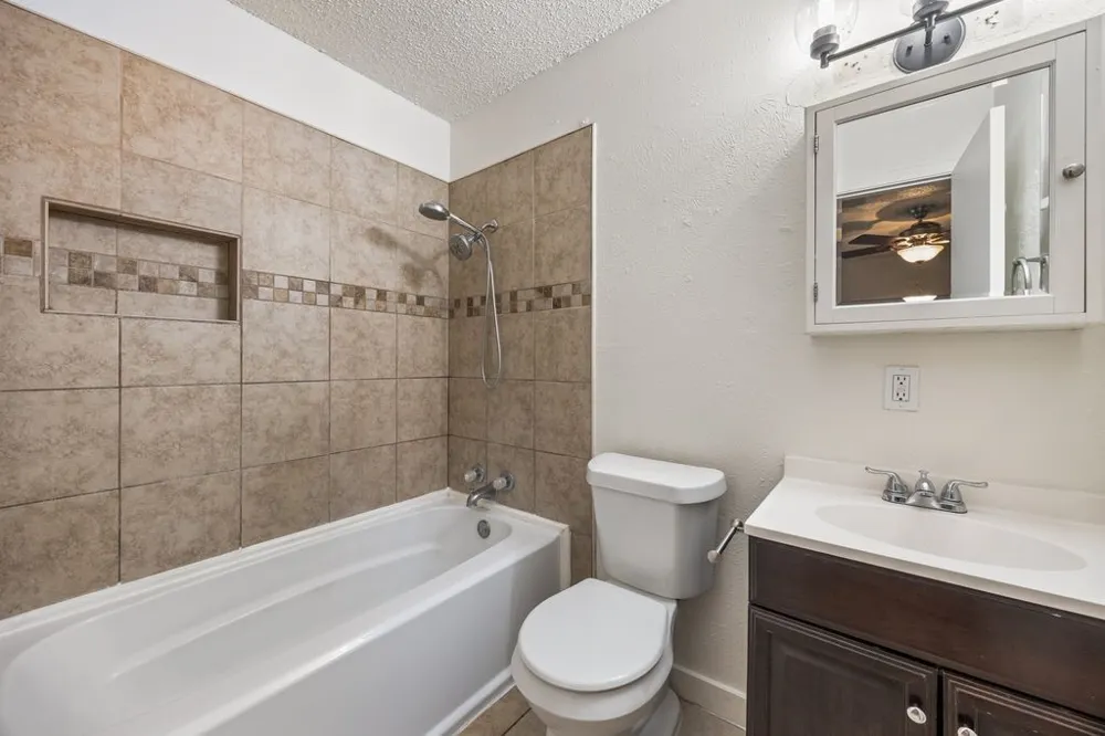 5625 Marlene Haltom City, TX 76148