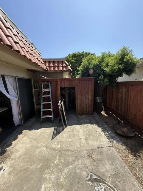 2 Mayapple Way Irvine, CA 92612