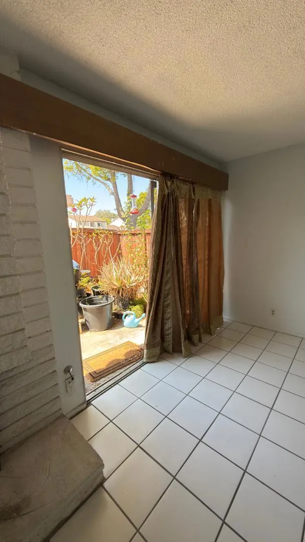 2 Mayapple Way Irvine, CA 92612