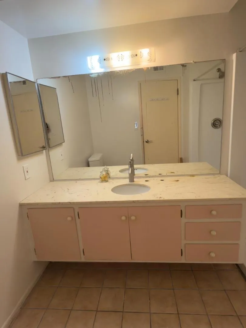 2 Mayapple Way Irvine, CA 92612