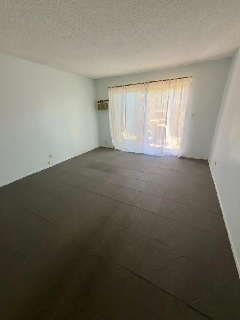 2 Mayapple Way Irvine, CA 92612