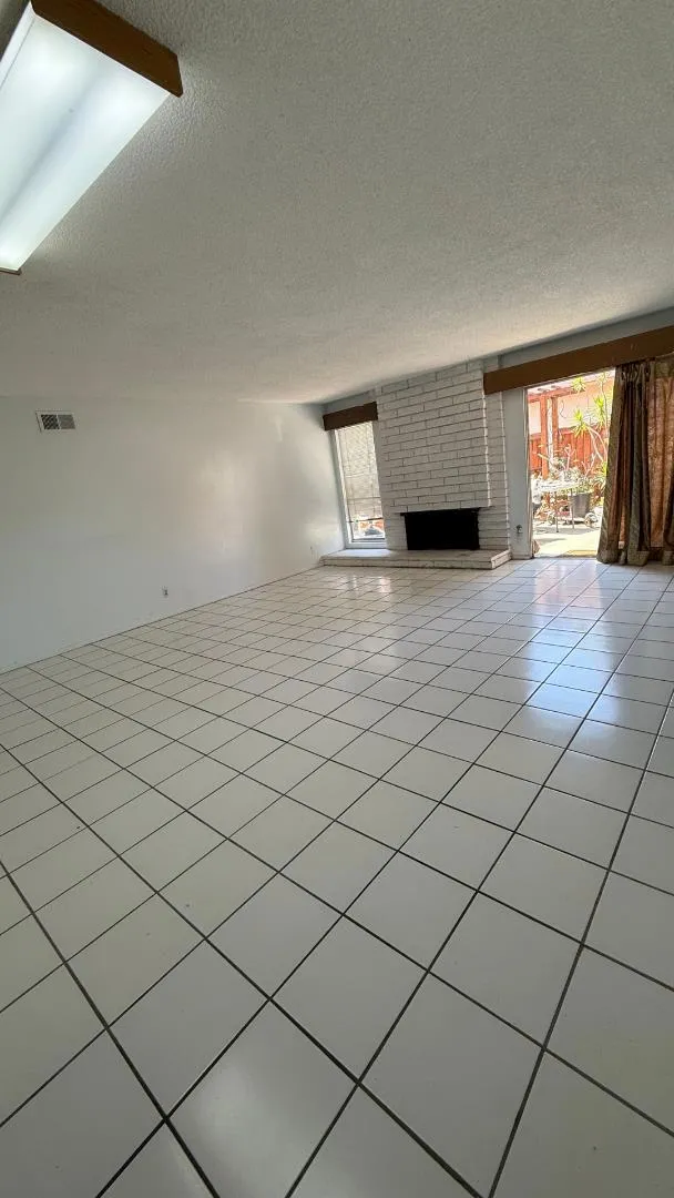 2 Mayapple Way Irvine, CA 92612