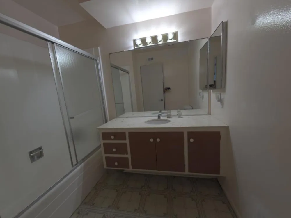 2 Mayapple Way Irvine, CA 92612