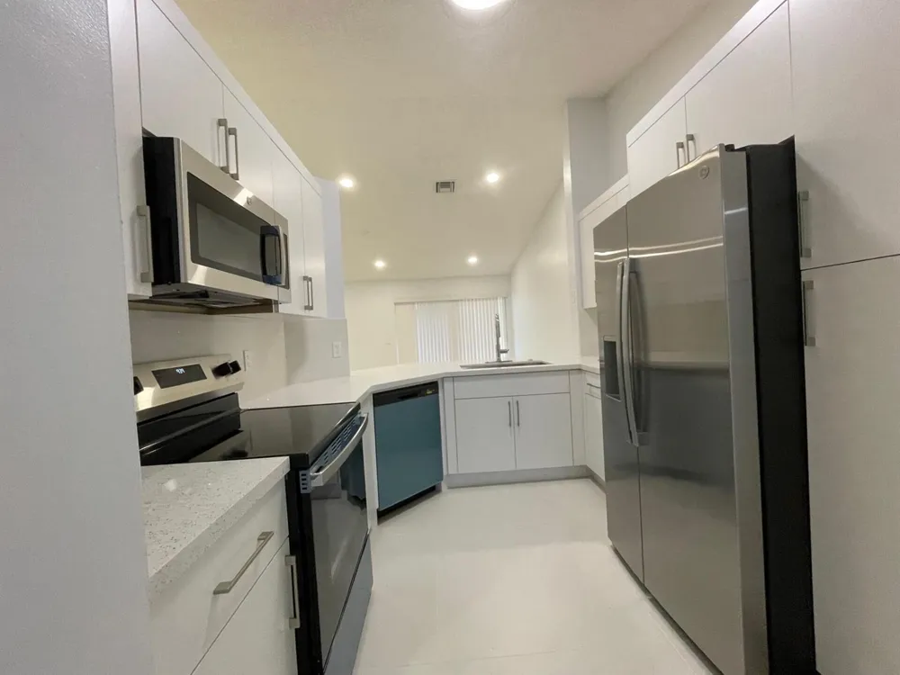1630 ZENITH WAY #1630 Weston, FL 33327