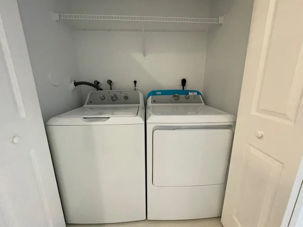 1630 ZENITH WAY #1630 Weston, FL 33327