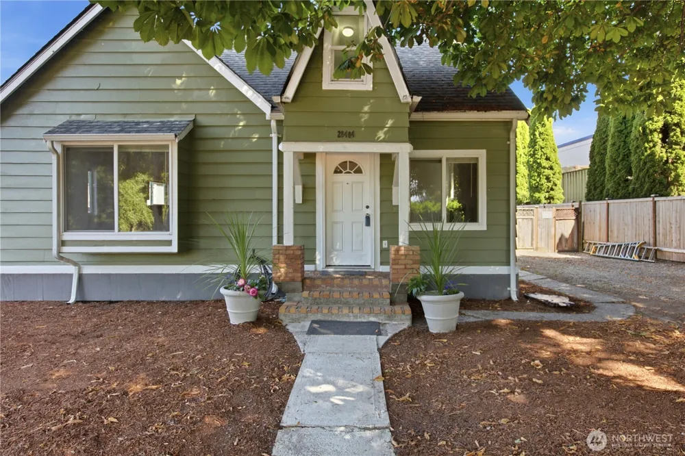 28404 85th Avenue S Auburn, WA 98002