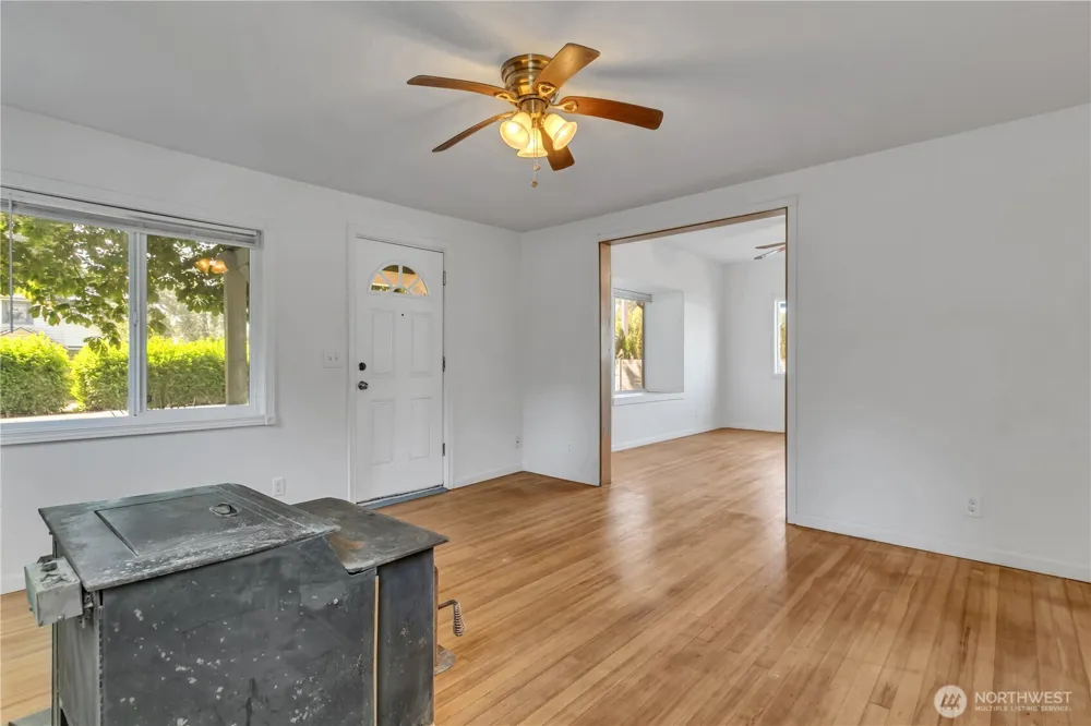 28404 85th Avenue S Auburn, WA 98002