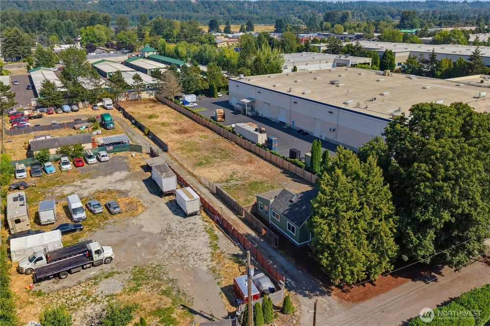 28404 85th Avenue S Auburn, WA 98002