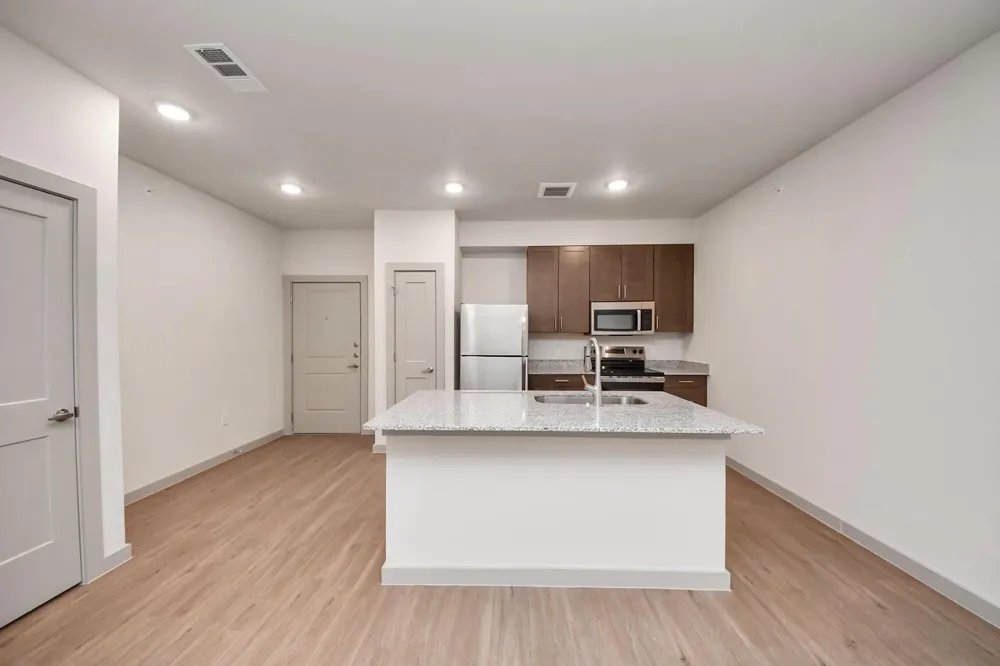 4639 Techniplex Drive #1103 Stafford, TX 77477