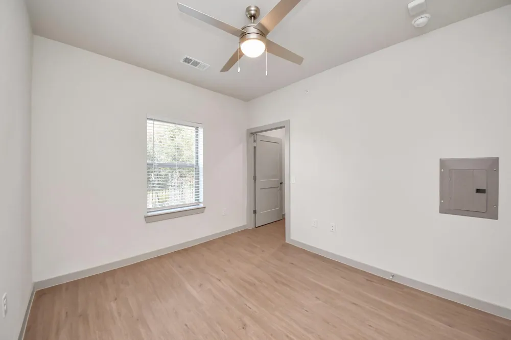 4639 Techniplex Drive #1103 Stafford, TX 77477