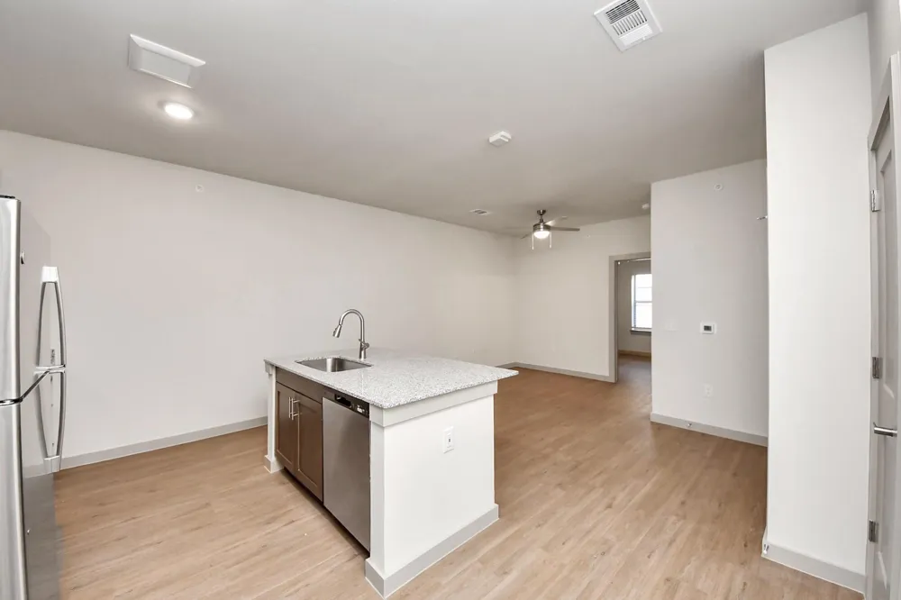 4639 Techniplex Drive #1103 Stafford, TX 77477